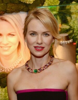 Naomi Watts nude 11