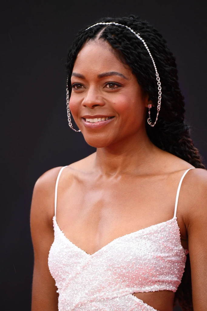 Naomie Harris nude 5