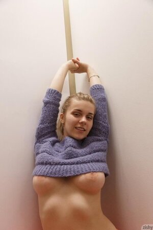 Natalie Austin nude 12