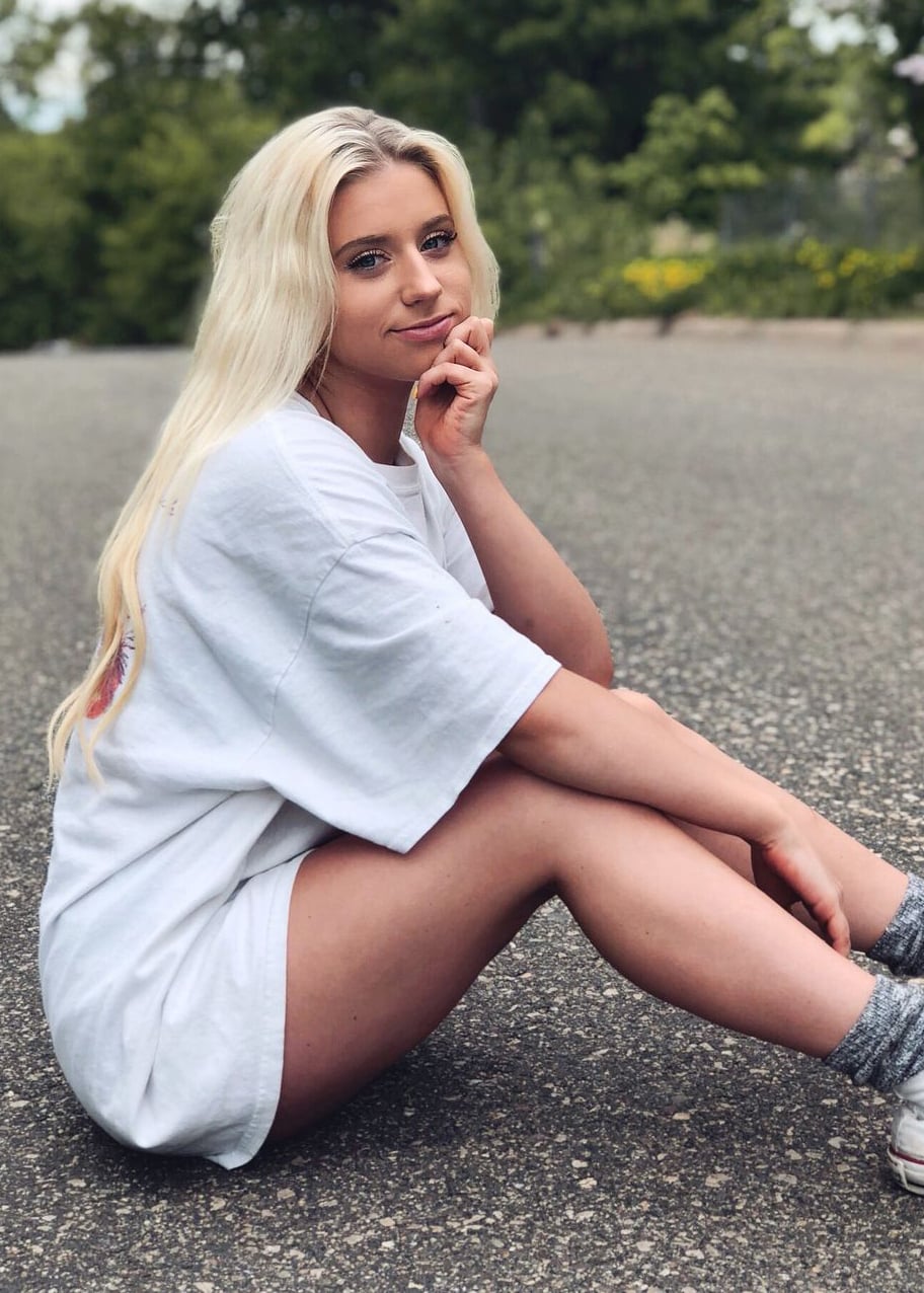 Natalie Pike nude 5