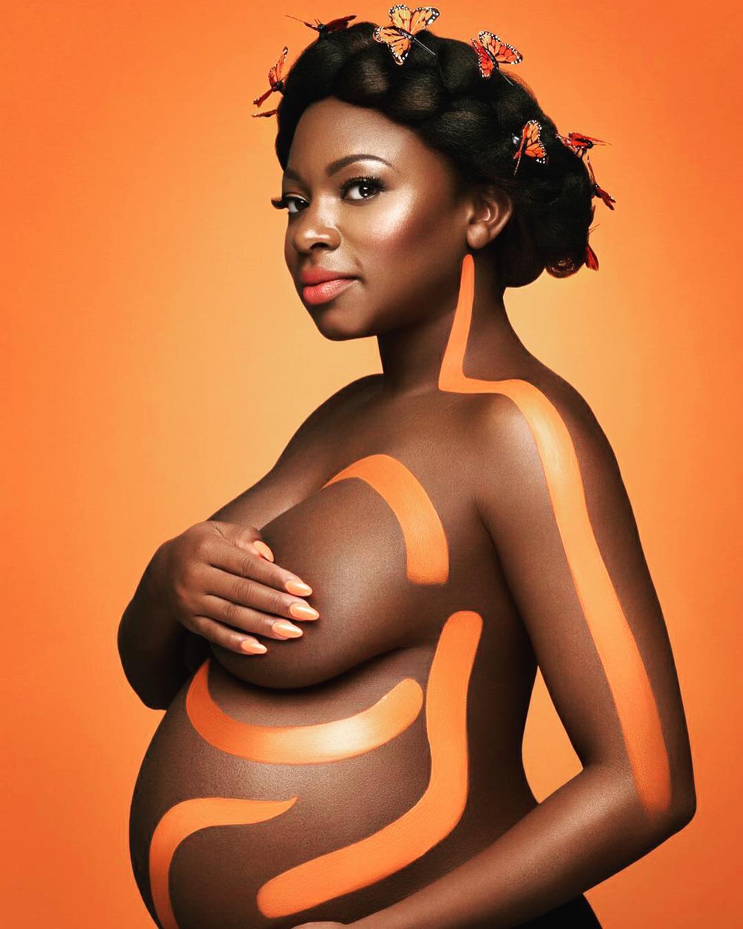 Naturi Naughton nude 4
