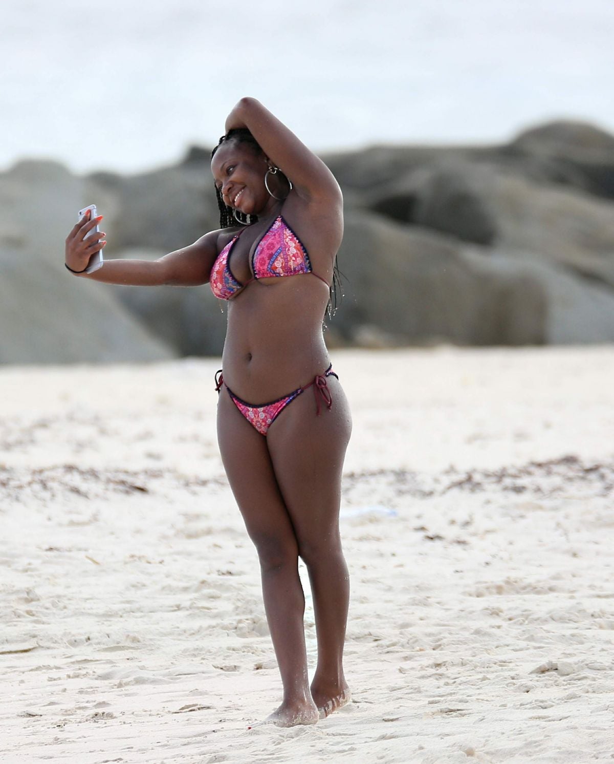 Naturi Naughton nude 6
