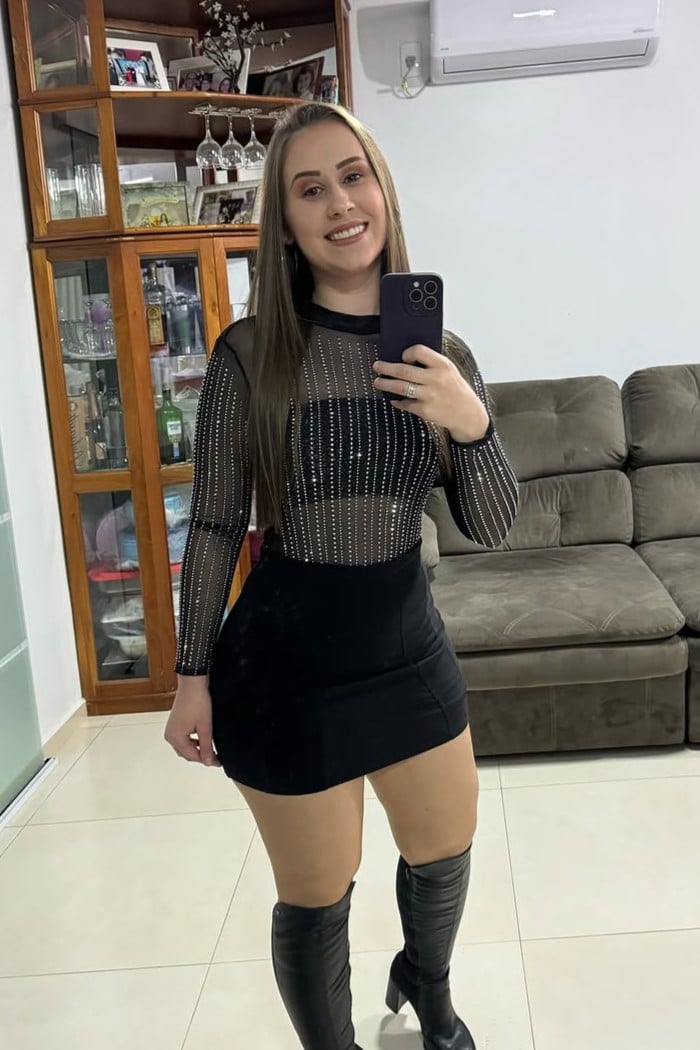 Nayana Peron nude 1
