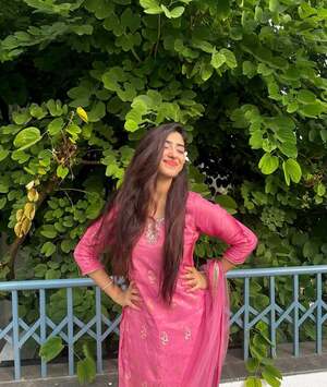Nazila Sitaishi nude 10