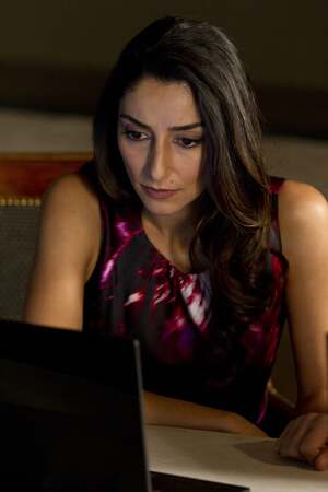 Necar Zadegan nude 8