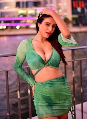 Neha Malik nude 4
