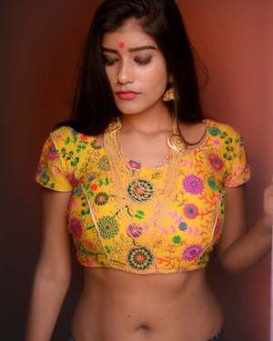 Neha Saha nude 12