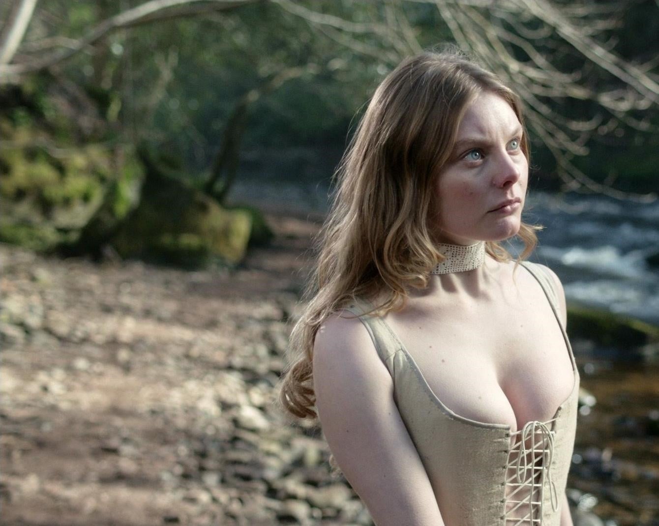 Nell Hudson nude 5