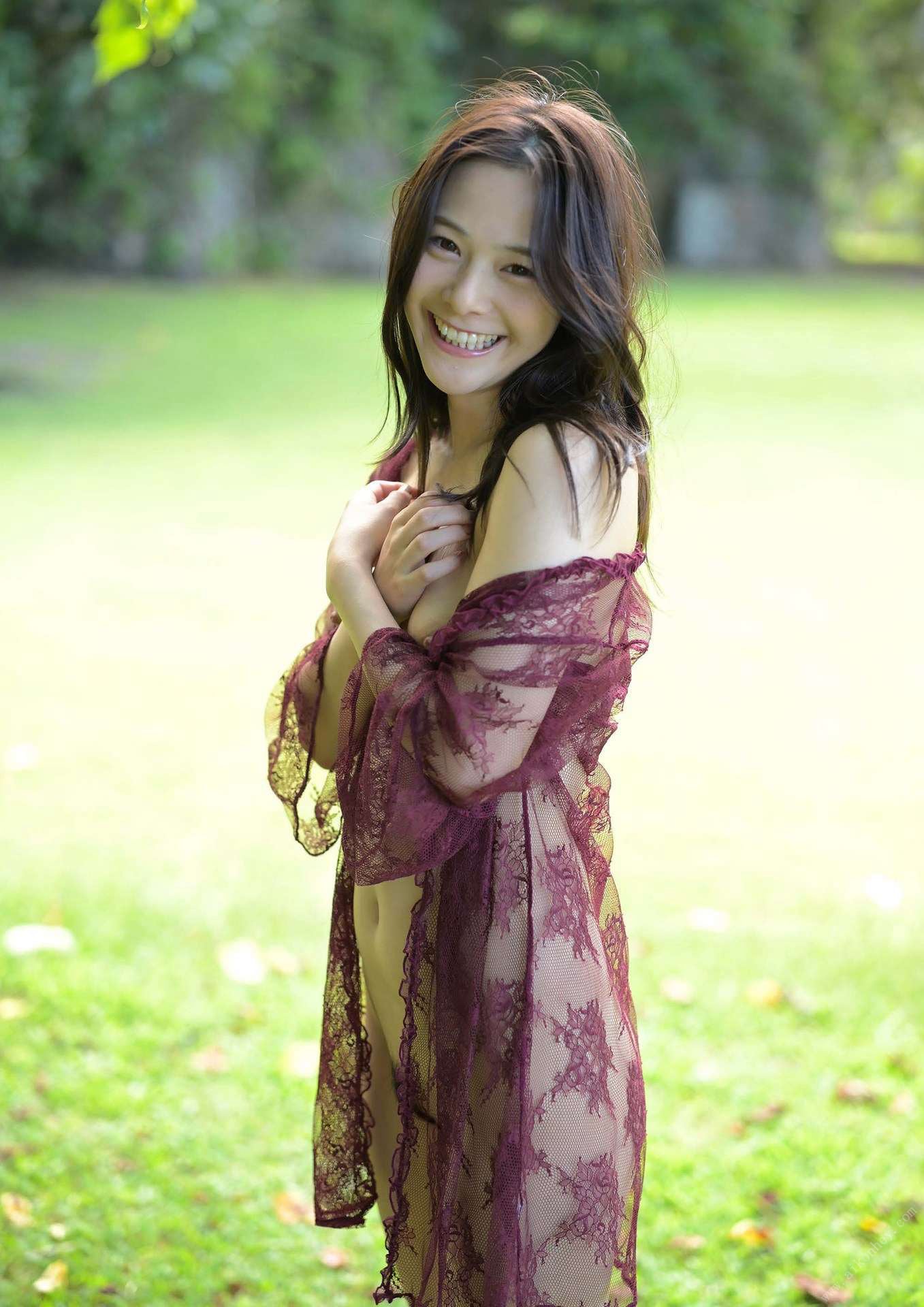 Nene Yoshitaka nude 2