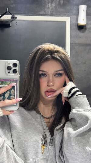 Nevaaadaa nude 10