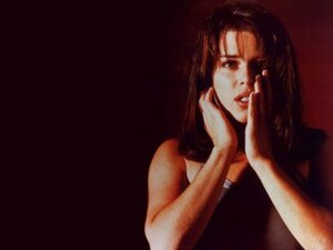Neve Campbell nude 10