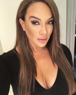 Nia Jax nude 7