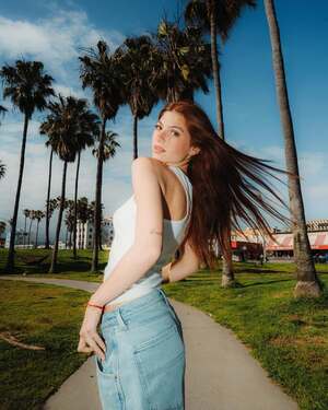 Nicky Passarella nude 10