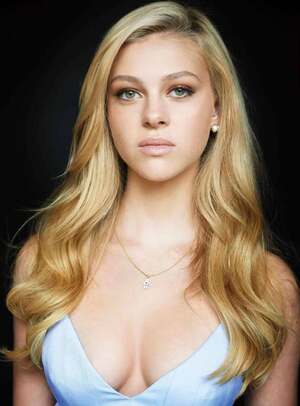 Nicola Peltz nude 5