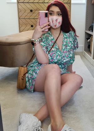 Nicole Bun nude 3
