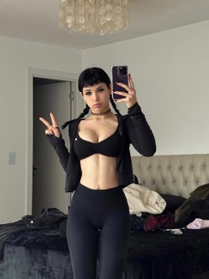 Nicole Pony nude 2