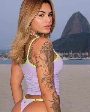 Nicole Reis nude 7