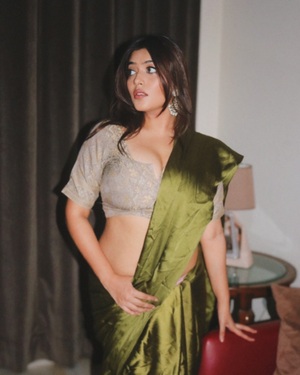Nidhi Chaudhary nude 11