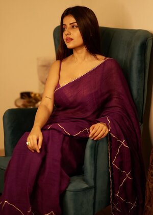 Nidhi Chaudhary nude 8
