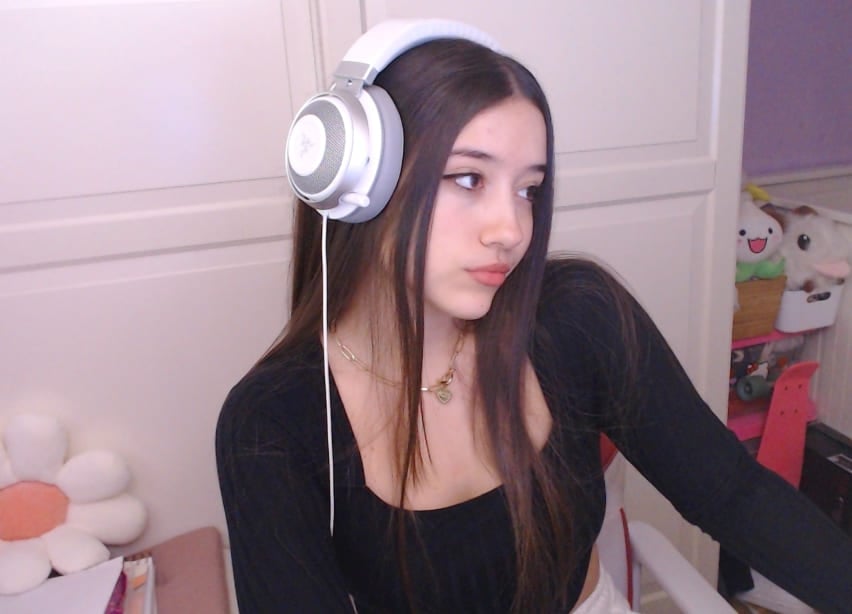 Niiara nude 12