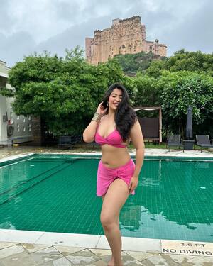 Nikita Sharma nude 12