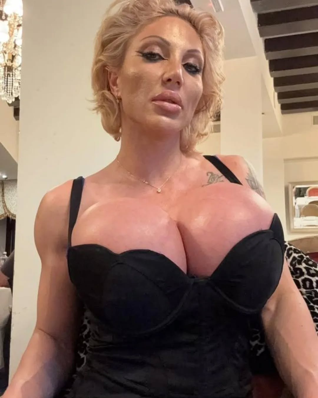 Nina Coxx