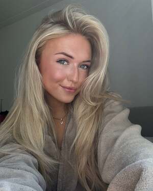 Nina Schotpoort nude 12