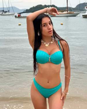 Ninfeta Magrinha nude 8