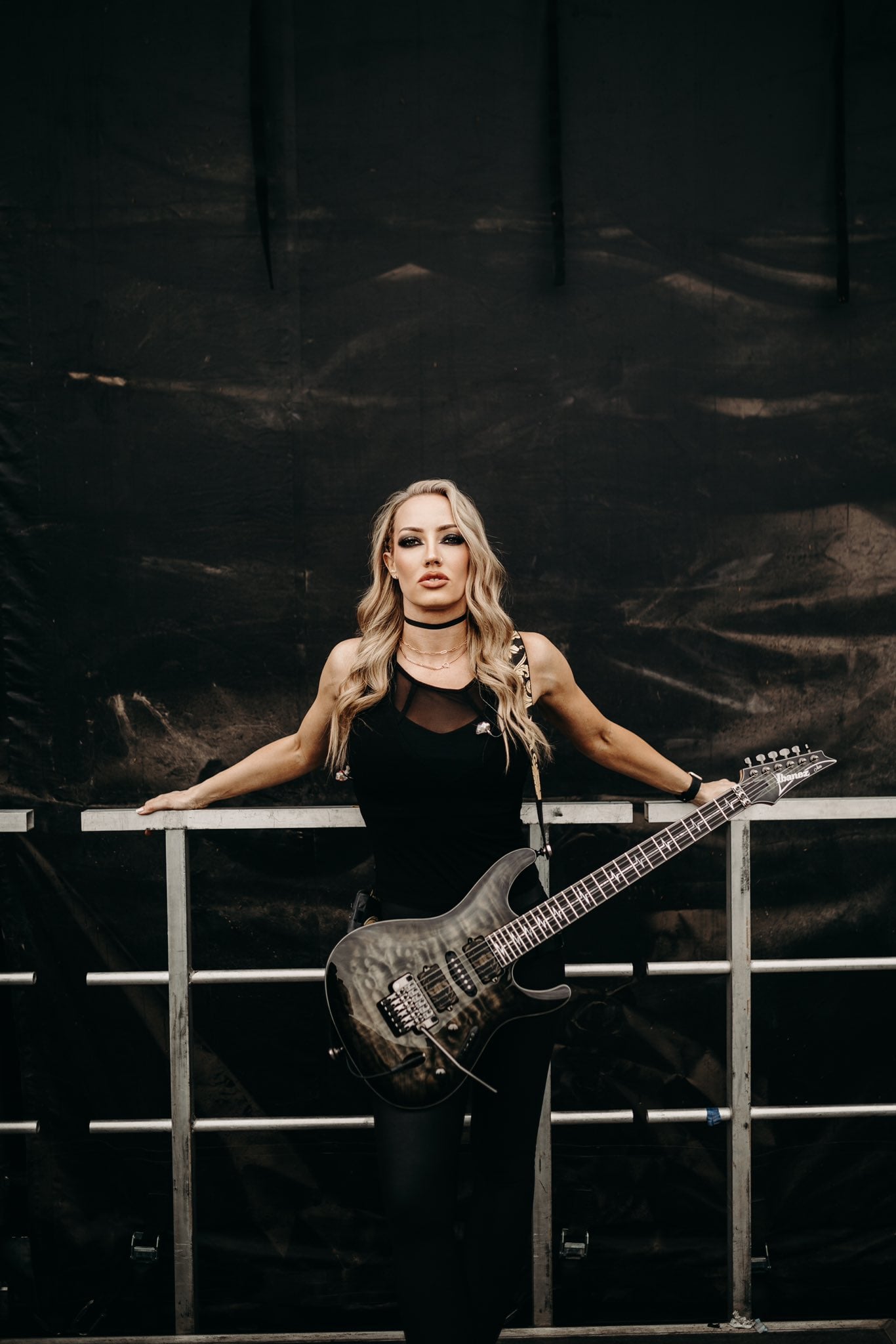 Nita Strauss nude 5