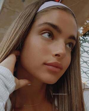 Noa Kirel nude 7