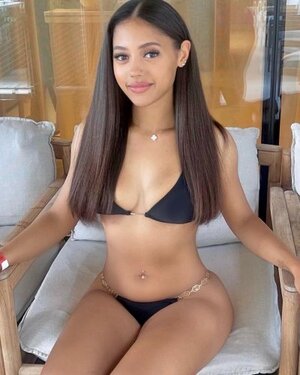 Noelle Lillian nude 10