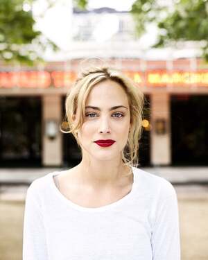 Nora Arnezeder nude 4