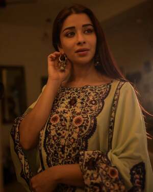 Nyra Banerjee nude 12