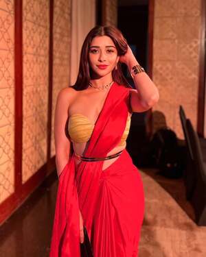 Nyra Banerjee nude 3