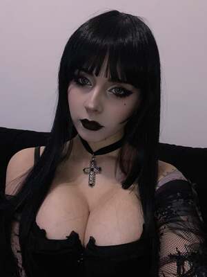 Nyxxie Noire nude 5