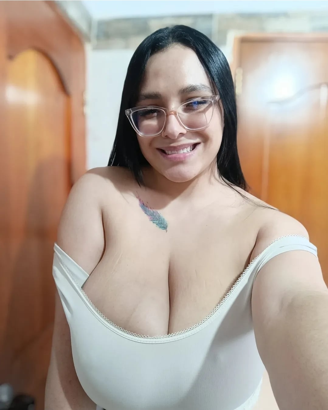 Octavia Rouse nude 4