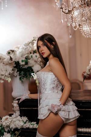 Odelina Alfordv nude 5