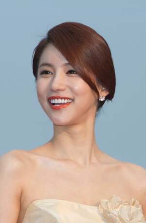 Oh In-Hye nude 7