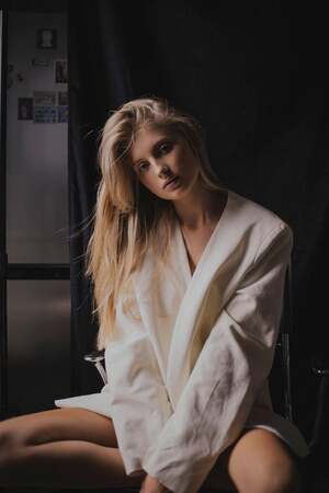 Ola Szkolda nude 11