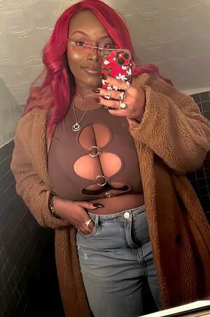 Olayemi Olurin nude 4