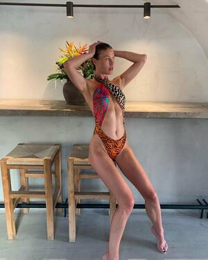 Olga Calpajiu nude 10