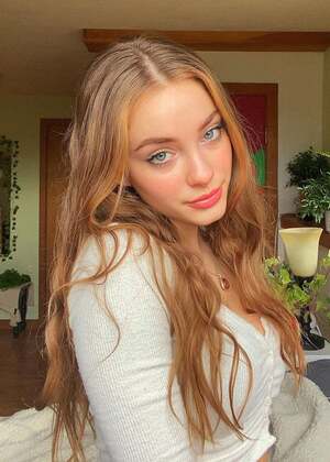 Olivia Ciarfella nude 11