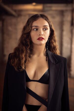 Olivia Cooke nude 10