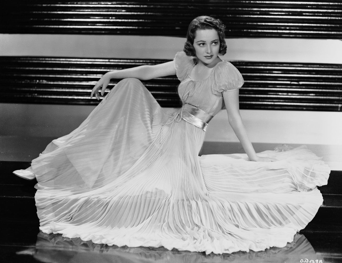 Olivia De Havilland nude 11