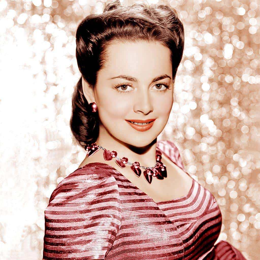Olivia De Havilland nude 5