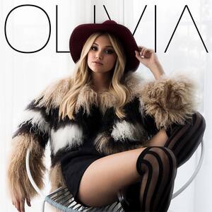 Olivia Holt nude 10