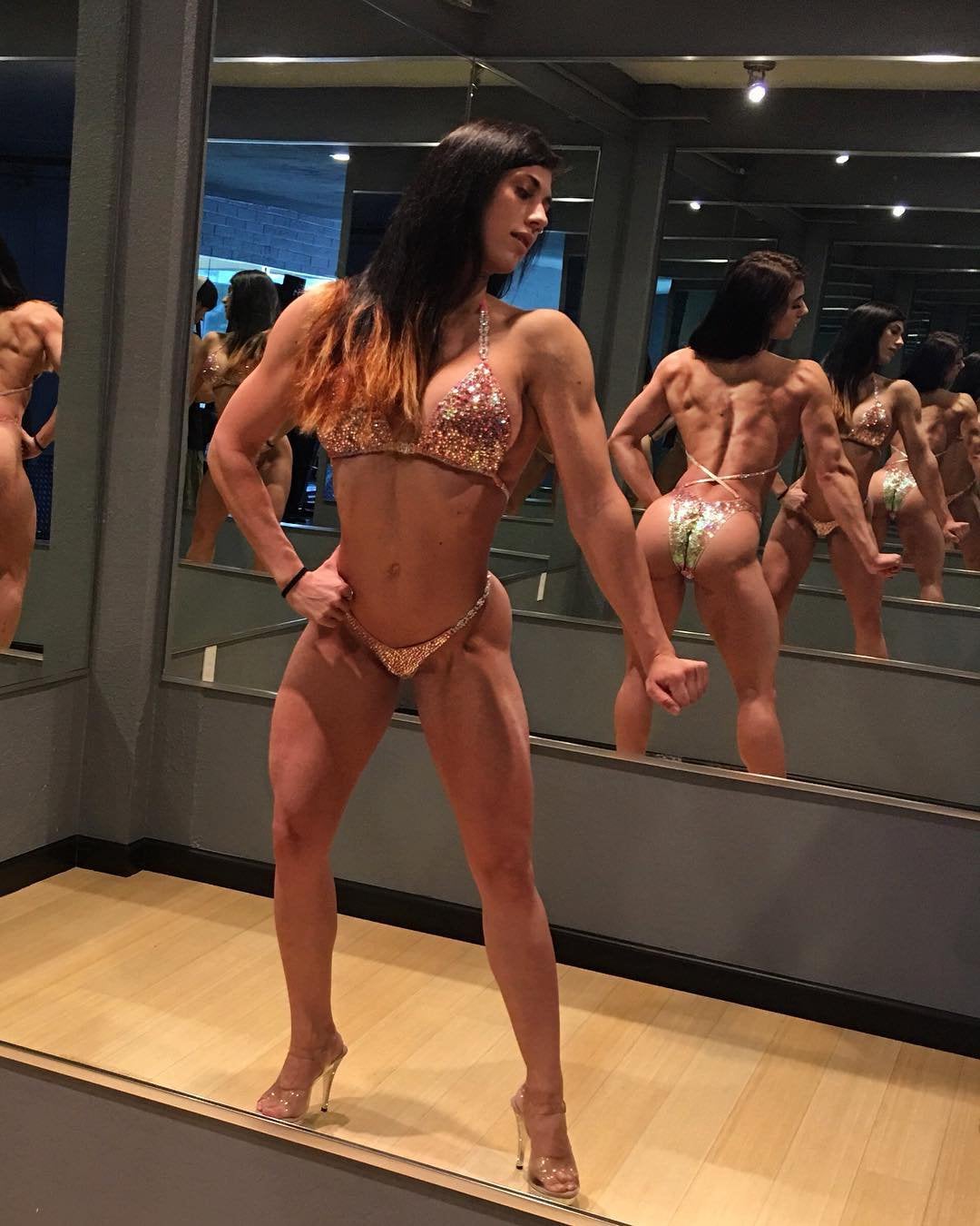 Olivia Renee Taylor nude 5