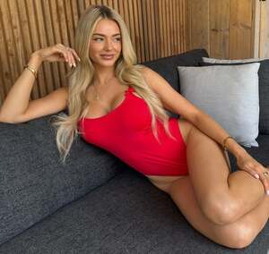 Olivia Talar nude 8