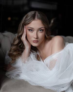 Oliwia Petryna nude 11