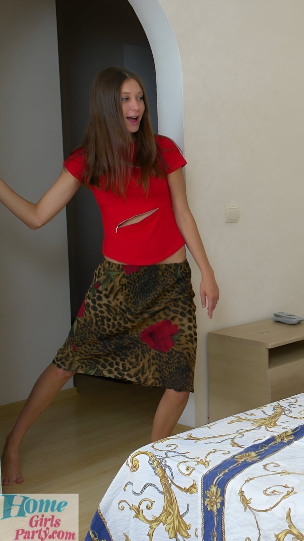Olya Perdolia nude 9